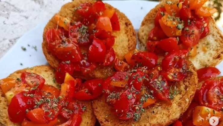 Come preparare la frisella - mandamentonotizie.it - 20250515