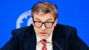 Ministro Giorgetti, il regalo per le famiglie italiane - mandamentonotizie.it - 20250605