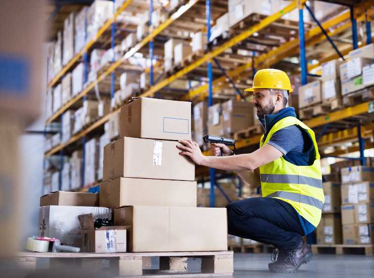 Stipendi giovani aumenta per questi lavoratori - Mandamentonotizie.it (Fonte foto Canva)