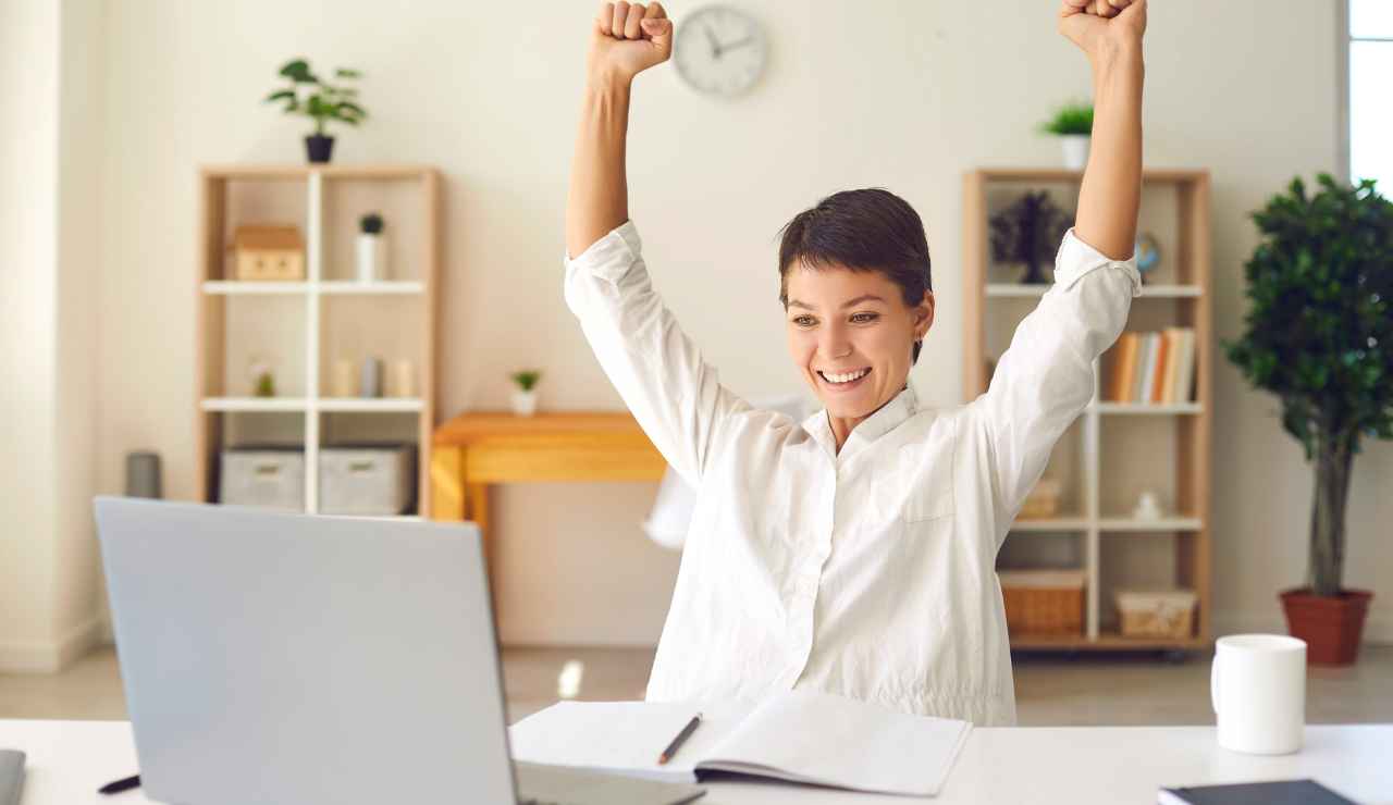 SuperBonus tanti soldi in arrivo - Mandamentonotizie.it (Fonte foto Canva)