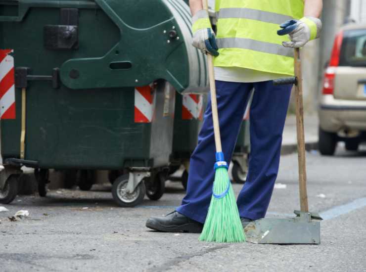 Tari scadenza del 30 giugno paghi il 30% in più - Mandamentonotizie.it (Fonte Foto Canva)