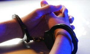 Ariano Irpino, mamma di un detenuto cerca di introdurre droga in carcere: interviene la Polizia