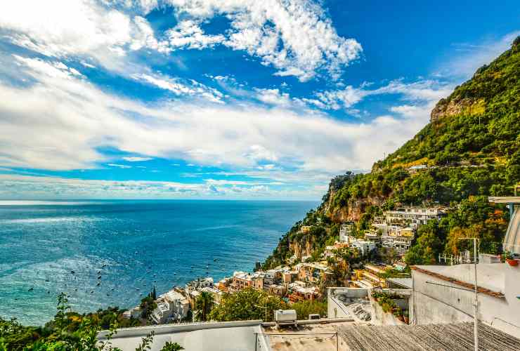 Magma celebra la Costa d'Amalfi: la nuova linea fashion