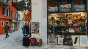 I tabacchini si rifiutano di vendere sigarette - mandamentonotizie.it - 20250724