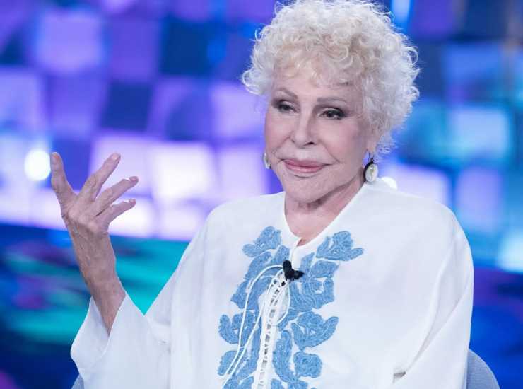 Ornella Vanoni paura dopo l'infarto - Mandamentonotizie.it (Fonte foto Instagram ornellavanoniofficialpage)