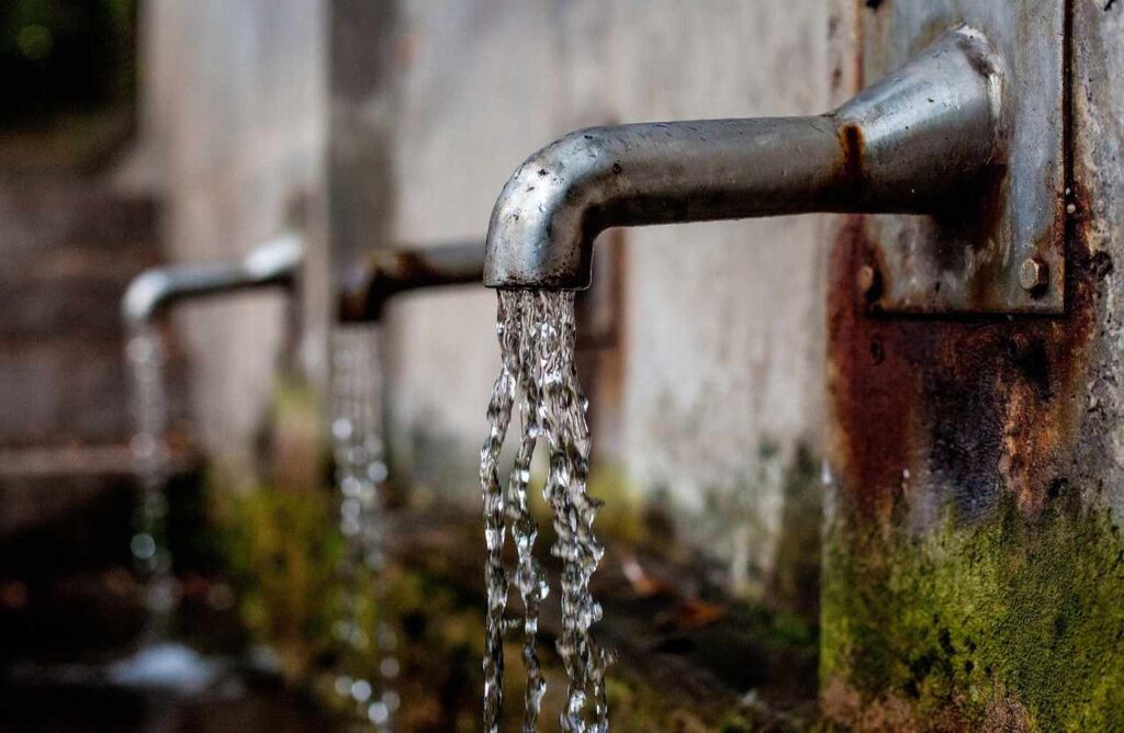 acqua contaminata