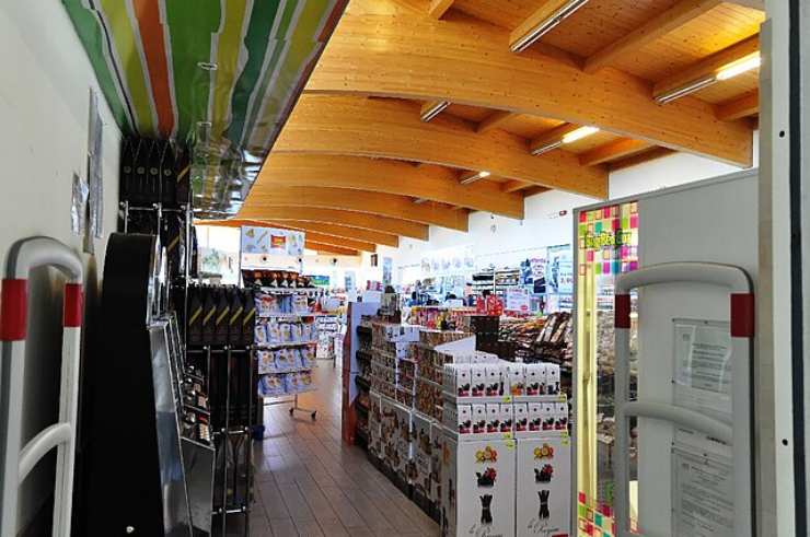 interno autogrill prezzi