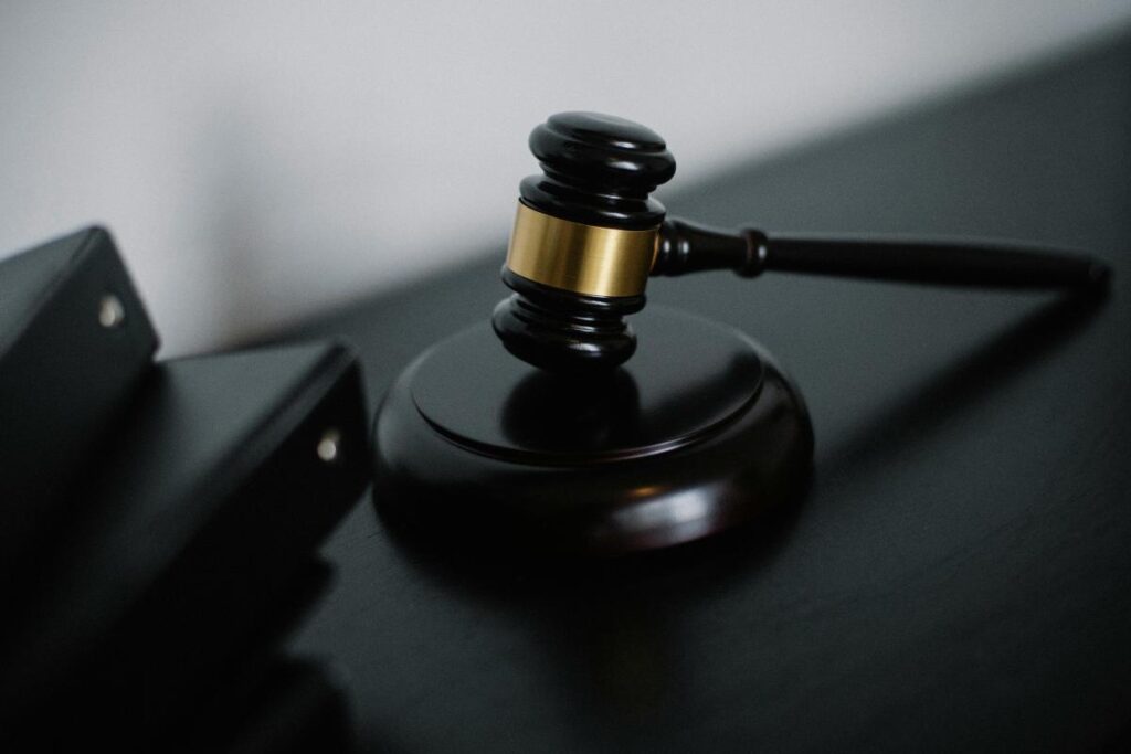 Era accusato di tentato omicidio aggravato, ma il Tribunale l'ha assolto. Il caso sta facendo discutere