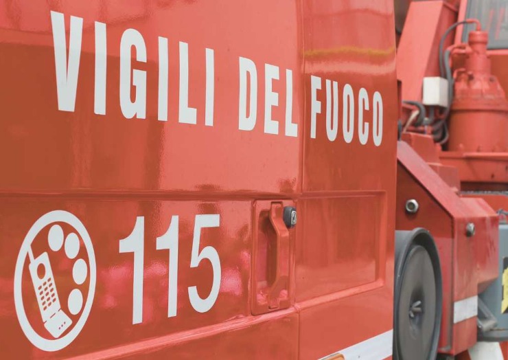 Vigili del fuoco: incendio